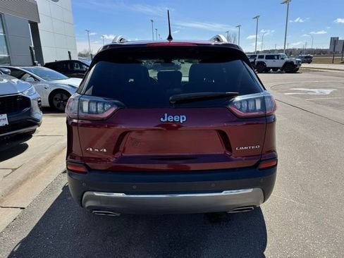 Used 2019 Jeep Cherokee Limited image 40