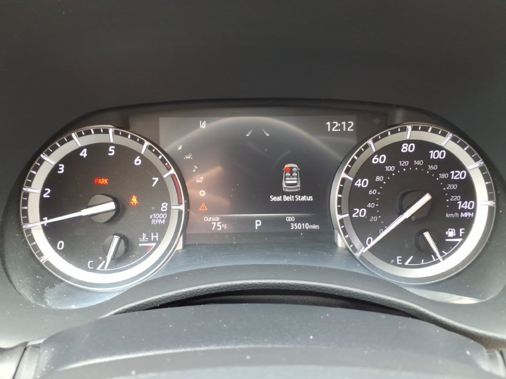 Used 2022 Toyota Highlander Platinum AWD/4WD image 19