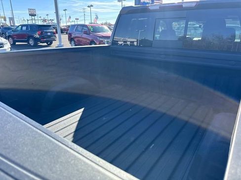 Used 2022 Chevrolet Silverado 1500 LTZ image 13