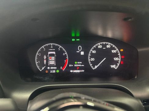 Used 2025 Honda HR-V Sport image 13