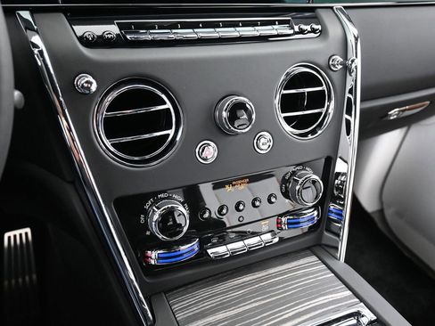 New 2026 Rolls-Royce Cullinan image 21