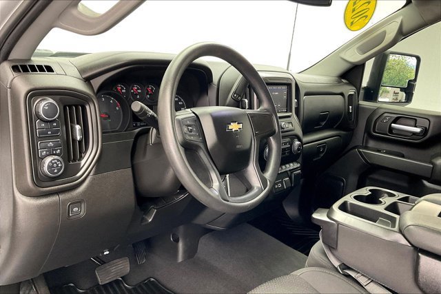 Used 2022 Chevrolet Silverado 2500 Custom w/ Custom Value Package AWD/4WD image 14