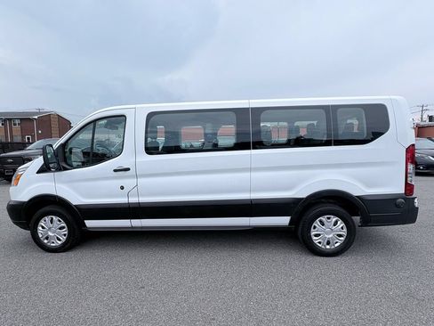 Used 2019 Ford Transit 350 XLT RWD image 4