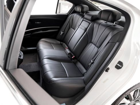 Used 2018 Acura RLX w/ Technology Package FWD image 19