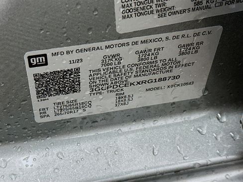 Used 2024 Chevrolet Silverado 1500 Custom Trail Boss w/ LPO, Dark Essentials Package image 12