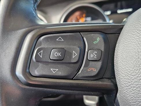 Used 2022 Jeep Wrangler Willys image 17