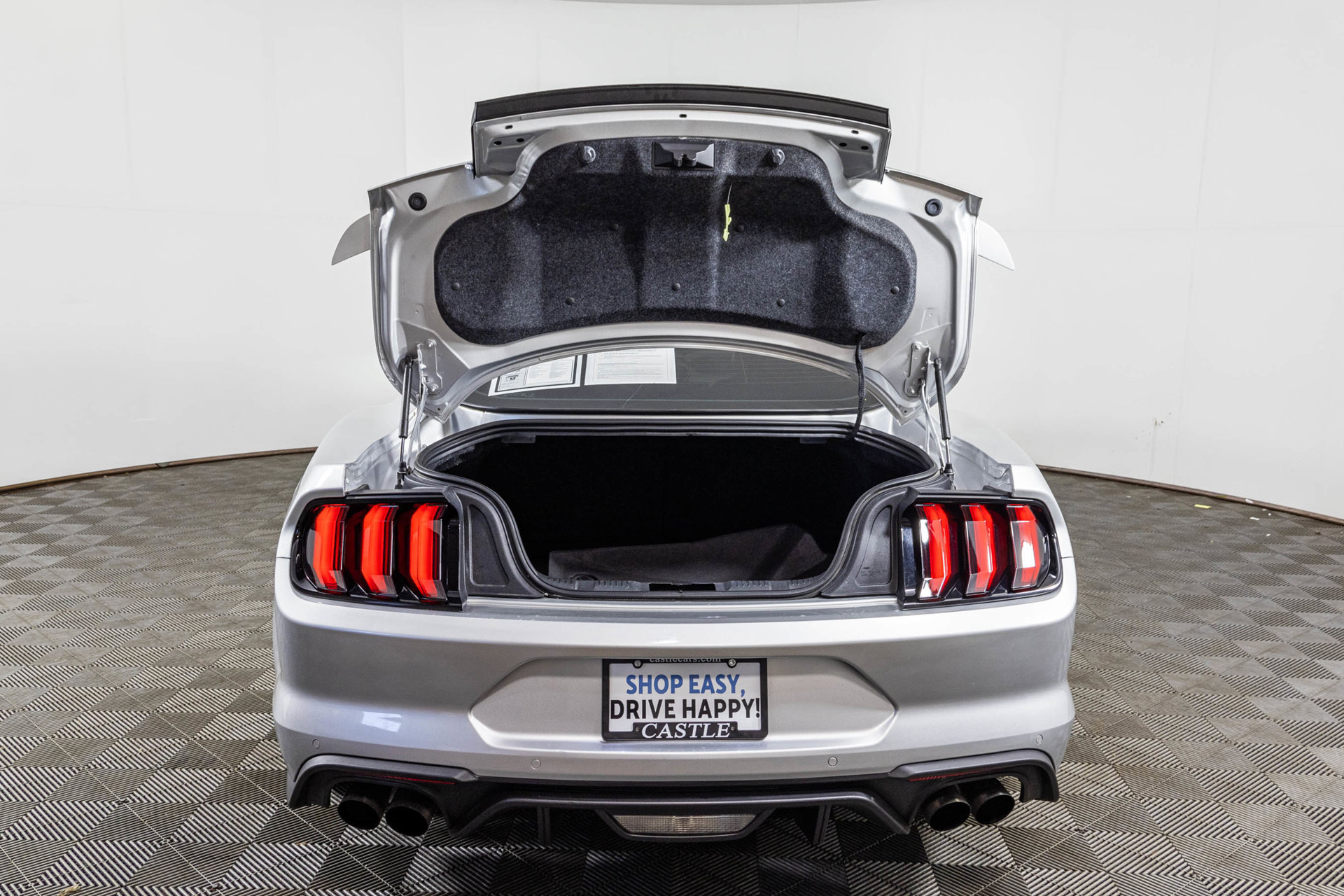 Used 2019 Ford Mustang GT Premium RWD image 39