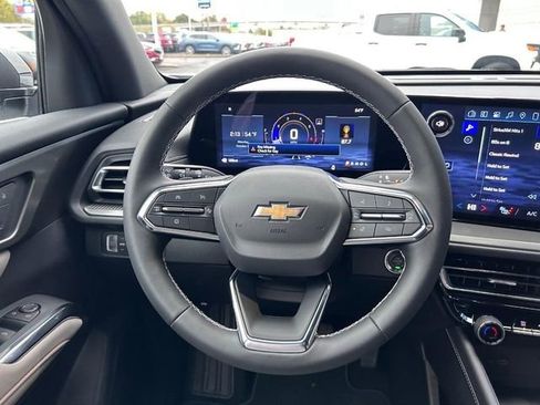 New 2026 Chevrolet Traverse LT w/ Driver Confidence Package image 14