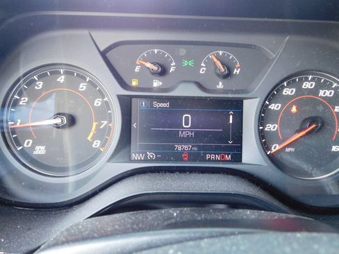 Used 2022 Chevrolet Camaro LT RWD image 11