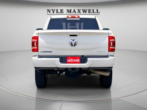 Used 2024 RAM 3500 Laramie AWD/4WD image 8