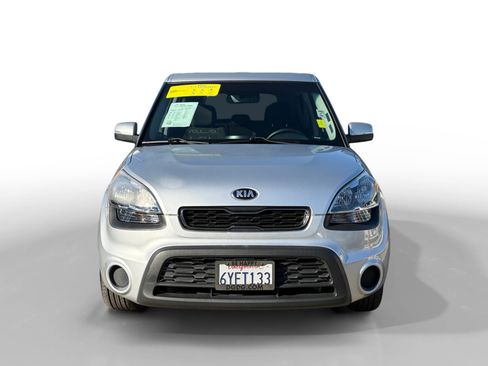 Used 2013 Kia Soul + image 8