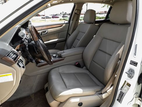Used 2012 Mercedes-Benz E 350 Sedan image 29