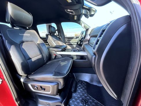 Used 2019 RAM 1500 Laramie image 16