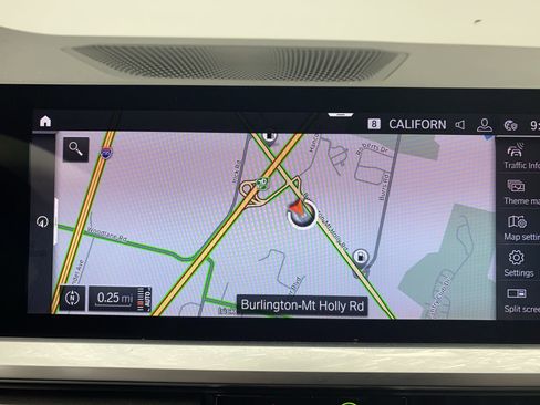 Used 2019 BMW 330i xDrive Sedan w/ Premium Package image 15