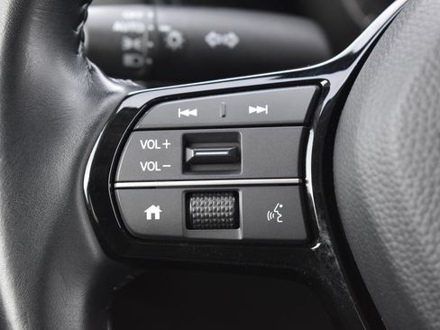 Used 2025 Honda CR-V EX-L image 6