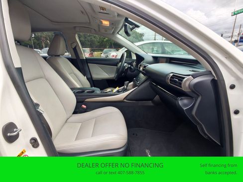 Used 2015 Lexus IS 250 RWD image 16