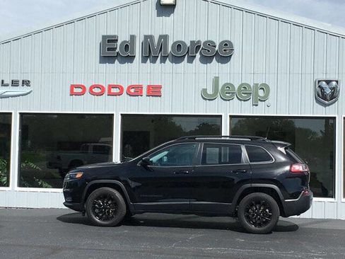 Used 2023 Jeep Cherokee Altitude Lux image 6