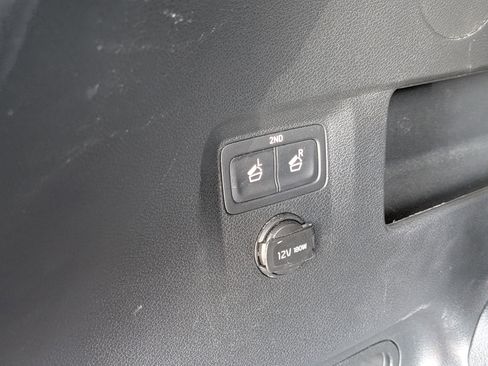Used 2022 Kia Telluride LX AWD/4WD image 14