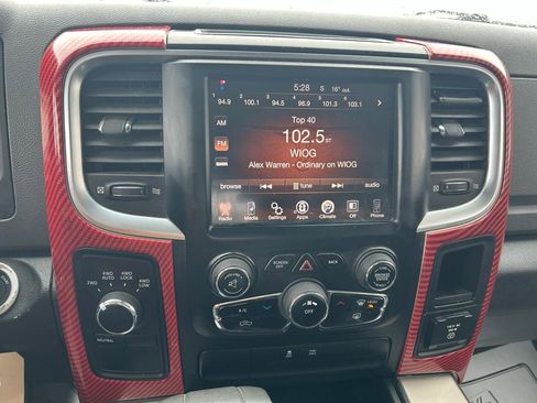 Used 2013 RAM 1500 Big Horn image 22