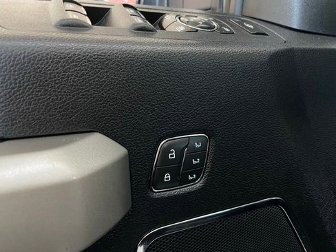 Used 2020 Ford F350 Lariat w/ Lariat Ultimate Package image 32