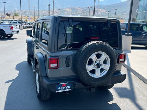 Used 2021 Jeep Wrangler Unlimited Sport AWD/4WD image 10