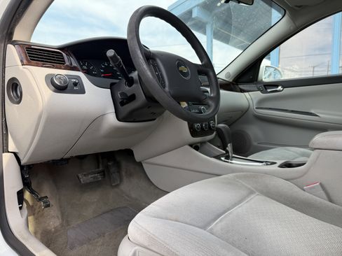 Used 2012 Chevrolet Impala LS image 13