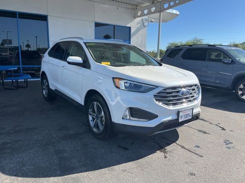 Used 2022 Ford Edge SEL w/ Convenience Package image 3