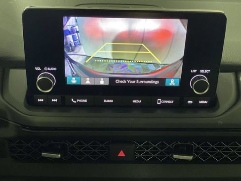 Used 2024 Honda Accord EX image 19