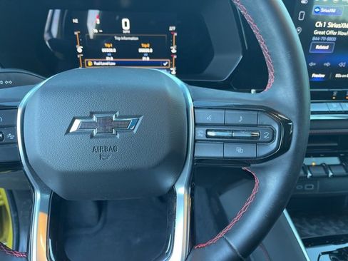 Used 2023 Chevrolet Colorado Z71 image 18