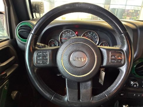 Used 2017 Jeep Wrangler Unlimited Sport w/ Connectivity Group AWD/4WD image 17