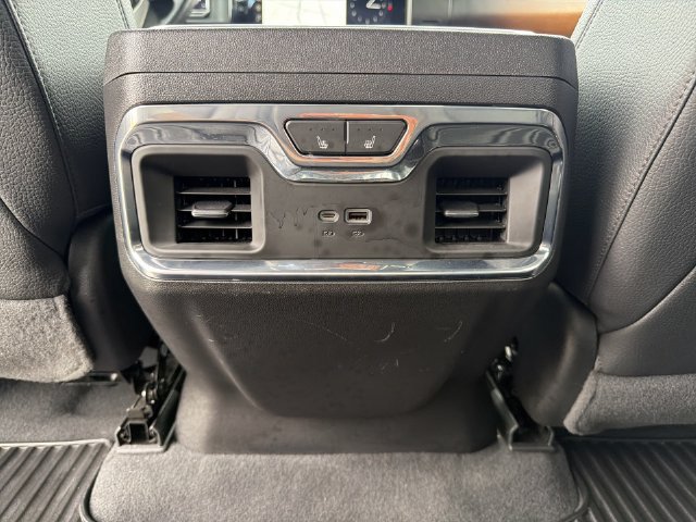 Used 2023 GMC Sierra 1500 Denali AWD/4WD image 40