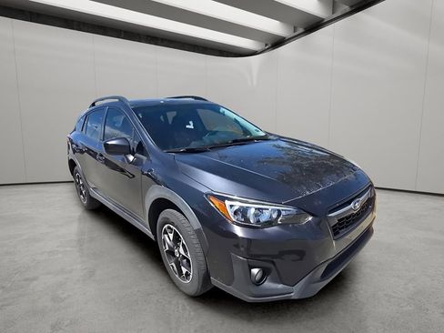 Used 2018 Subaru Crosstrek 2.0i Premium w/ Moonroof Package image 14