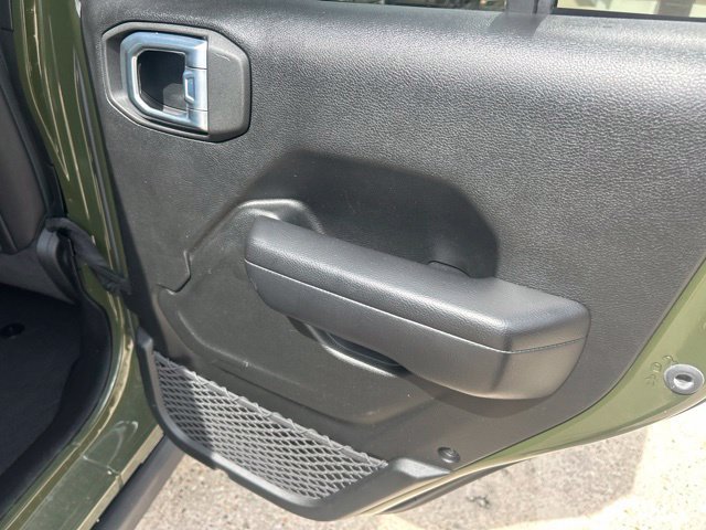 Used 2021 Jeep Wrangler Unlimited Sport AWD/4WD image 14