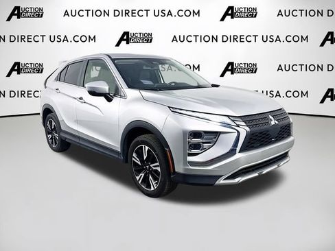 Used 2023 Mitsubishi Eclipse Cross SE AWD/4WD image 2