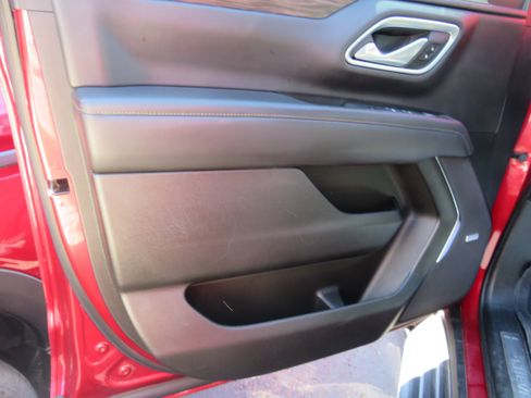 Used 2022 Chevrolet Tahoe LT AWD/4WD image 15