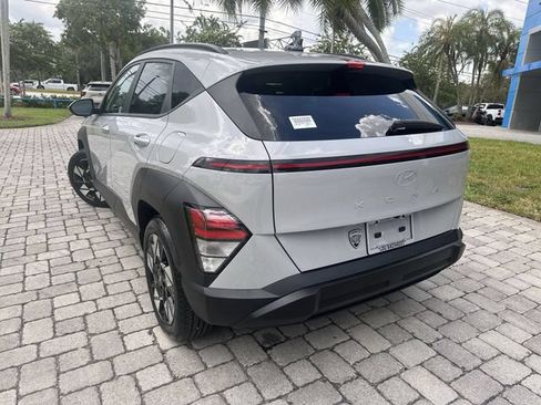 Used 2025 Hyundai Kona SEL FWD image 12