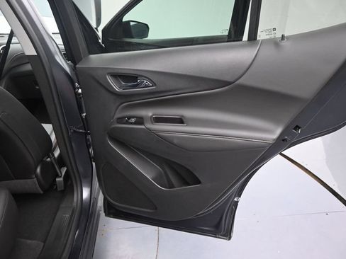 Used 2022 Chevrolet Equinox Premier FWD image 21