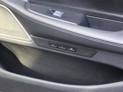 Used 2020 BMW 750i xDrive w/ Cold Weather Package image 14