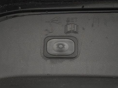 Used 2013 Ford Escape SEL image 13