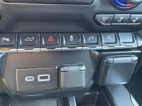 Used 2022 Chevrolet Silverado 3500 High Country w/ Technology Package image 25