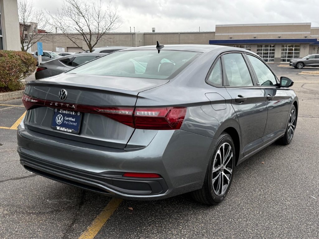 Certified 2026 Volkswagen Jetta Sport FWD image 3