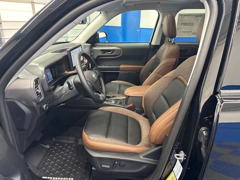 New 2026 Ford Bronco Sport Outer Banks w/ Outer Banks Tech Package+ AWD/4WD image 11
