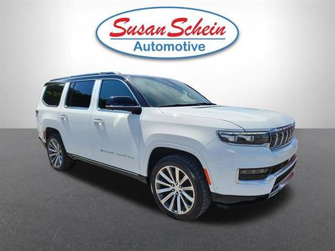 Used 2023 Jeep Grand Wagoneer Series II AWD/4WD image 21