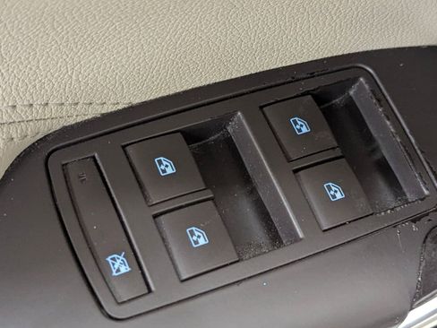 Used 2011 Buick Regal CXL w/ RL3 Preferred Equipment Group image 22