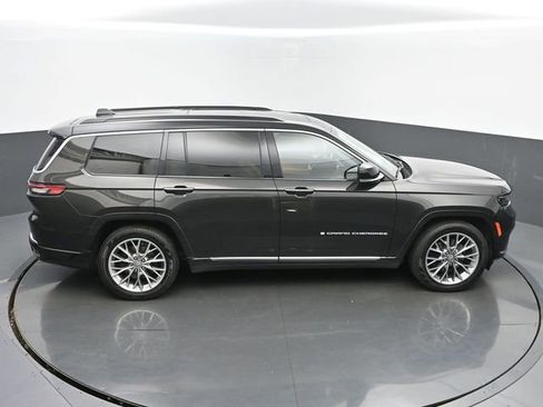 Used 2024 Jeep Grand Cherokee L Summit w/ Advanced Protech Group IV AWD/4WD image 45