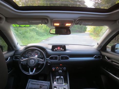 Used 2017 MAZDA CX-5 Touring w/ Preferred Equipment Package image 8