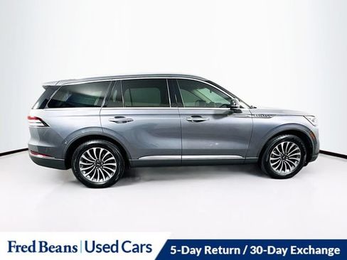 Used 2022 Lincoln Aviator Reserve w/ Elements Package Plus AWD/4WD image 11