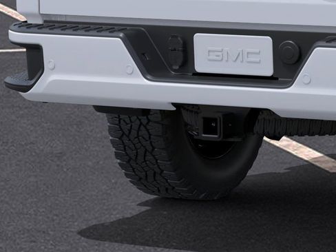 New 2026 GMC Sierra 2500 Denali w/ Denali Reserve Package image 14