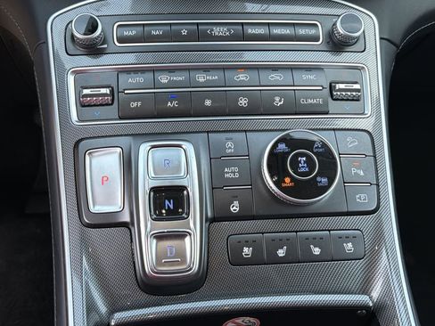 Used 2023 Hyundai Santa Fe Limited AWD/4WD image 32