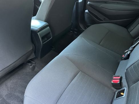 Used 2022 Toyota Corolla SE image 4